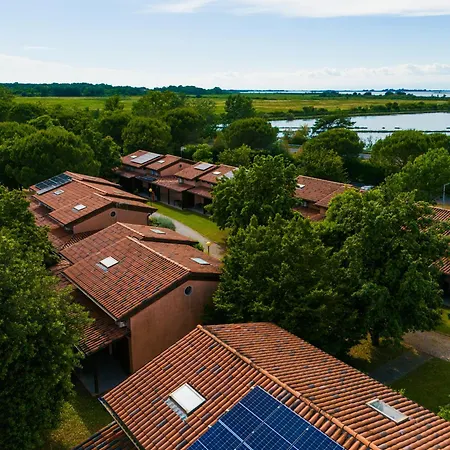 Villaggio Ca' Laguna Prázdninový areál 4*