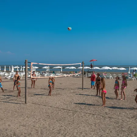 Villaggio Ca' Laguna Holiday park 4*